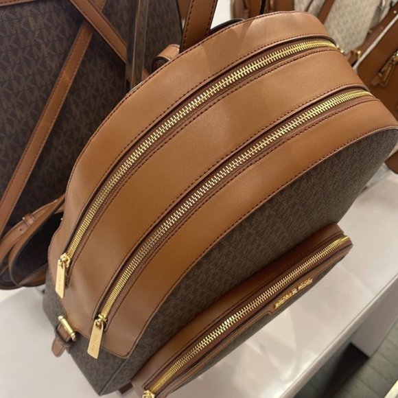 Michael Kors Jaycee Large Zip Pocket Backpack Brown - Picture 6 of 16